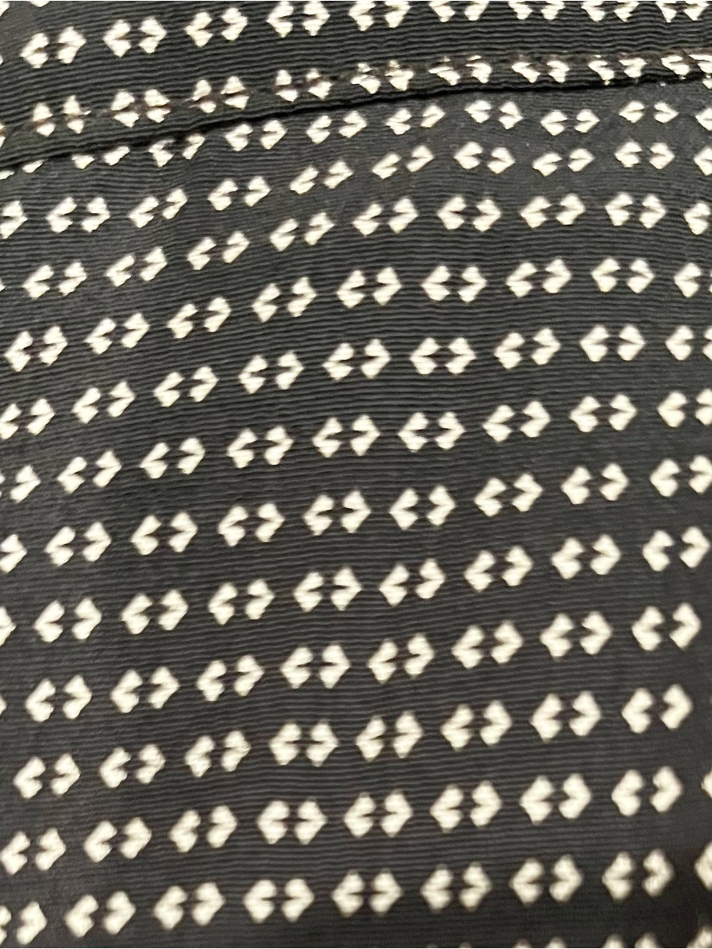 Bailey 44 Aubrey Pleated Wide Leg Bermuda Shorts Mini Geo Print Black White - Picture 8 of 10